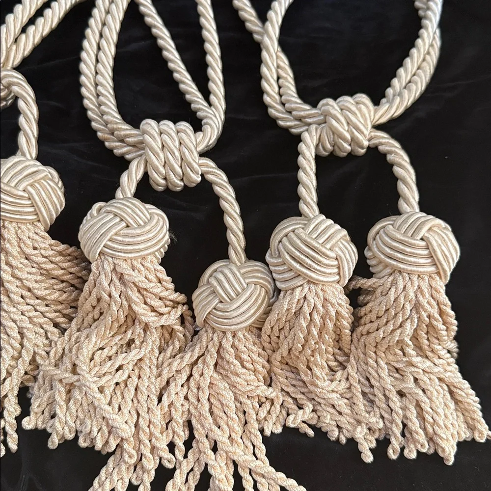 Elegant Cream Rope Tassels Rayon Curtain Drapery Tie Backs 4 Total ivory color